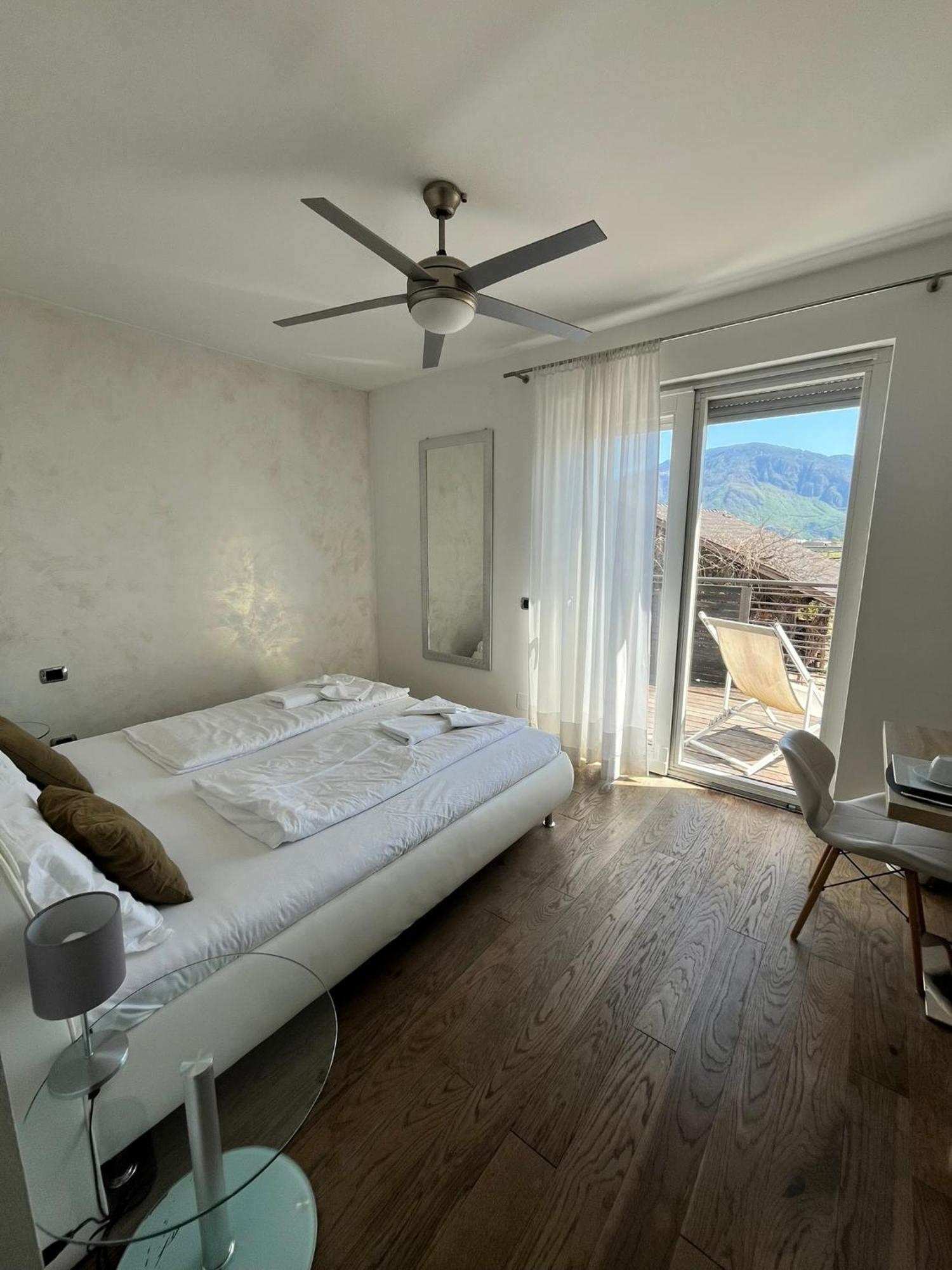 Mele D'oro Bed & Breakfast *